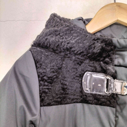 マックスマーラ MAX MARA フック式ボタン 切り返しデザイン フーディージャケット メンズ  38